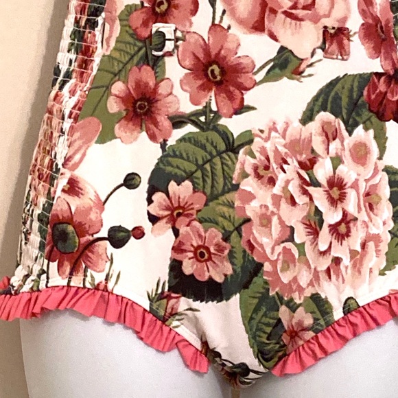 Retro Style “Lucy” One Piece by Wet! - Picture 2 of 13